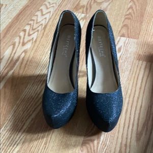 Black sparkly heels